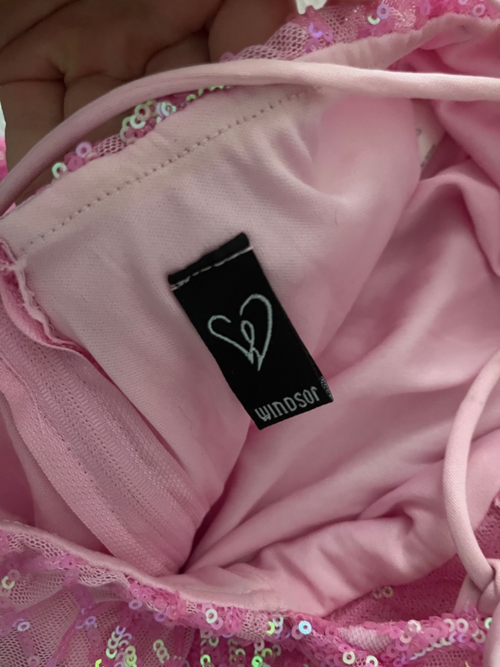 Pink sparkly Windsor dress - Picture 3 of 6